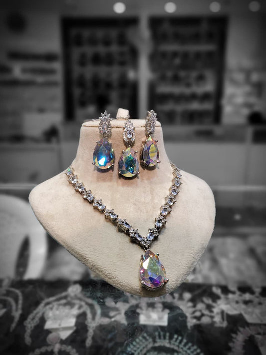 american daimond Neklace